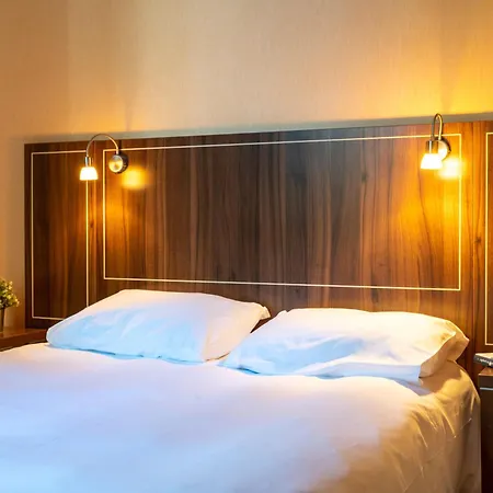 Confortable Avec Piscine, Sauna, Parking Et Animaux Admis A - Fr-1-165b-40 Lejlighed