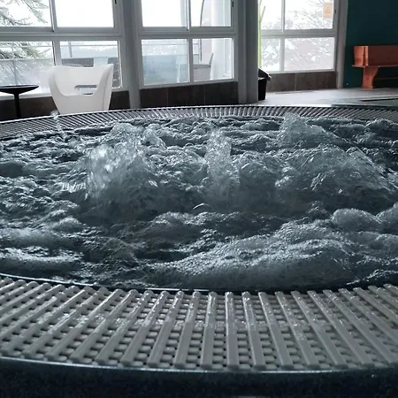 شقة A Avec Acces Piscine Et Animaux Acceptes - Fr-1-165b-40 *